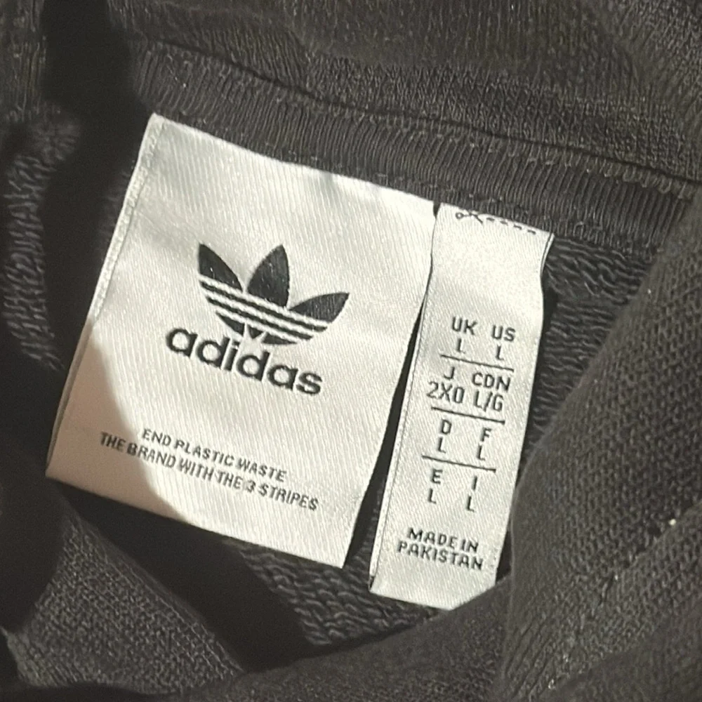 ADIDAS HOODIE - Picture 3 of 7